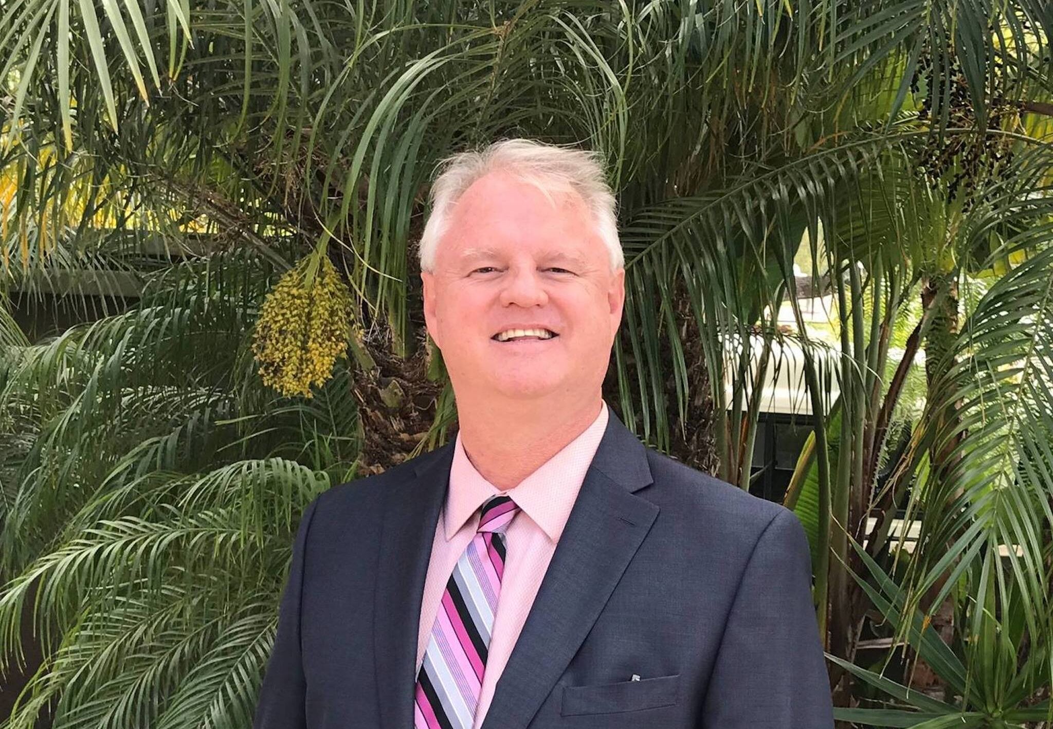 Dr.Charles R. Freeman